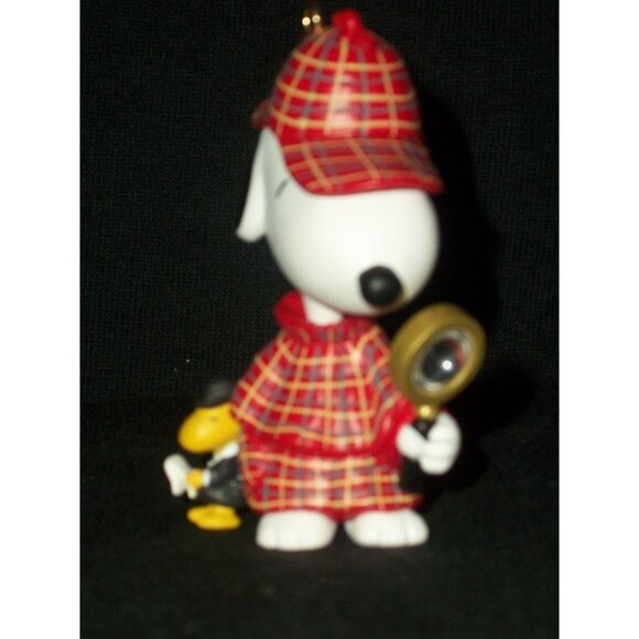 Hallmark Ornaments The Detective Spotlight On Snoopy 3rd Series 2000 Sherlock - Picture 2 of 4